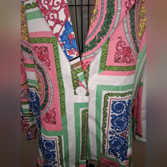 NWOT Touch Me Lightweight Colorful Women’s Blazer Front Button Closure SZ 2X - Picture 3 of 9